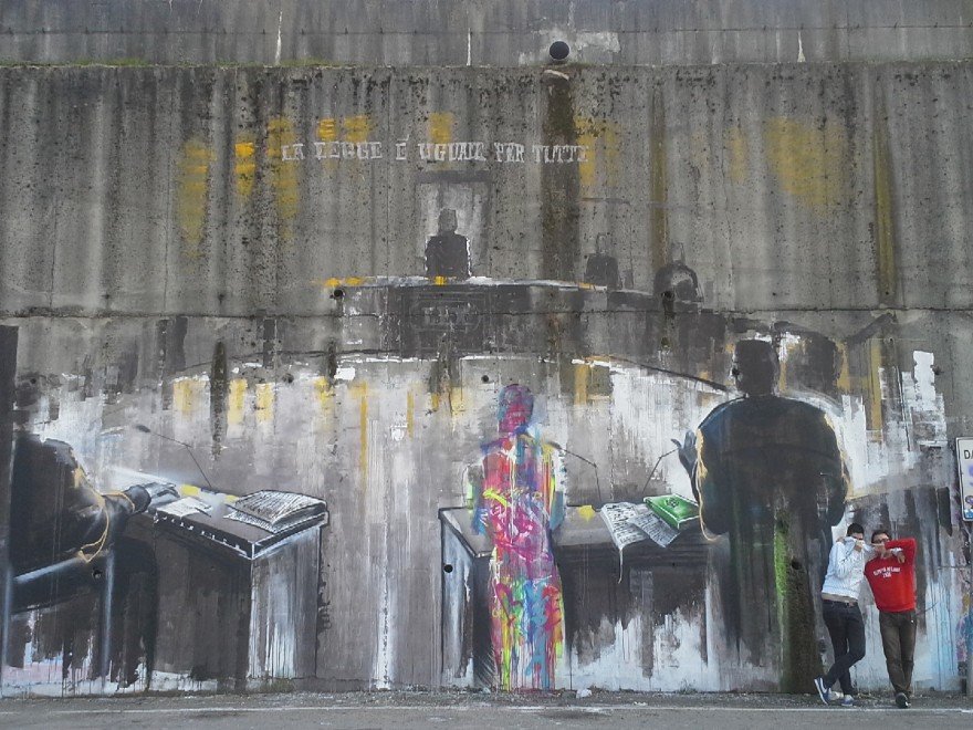 La prima volta della street art in Corte di Cassazione