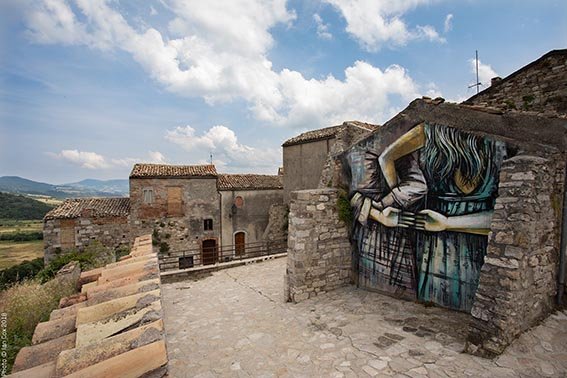 Torna CVTà Street Fest, il festival di Alice Pasquini a Civitacampomarano