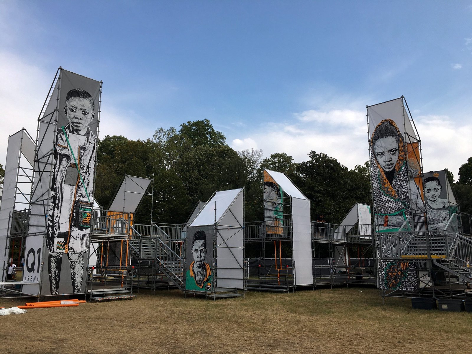 I “Ritratti dall’infanzia negata” di Ache77 e Pino Bertelli al Copula Mundi 2019