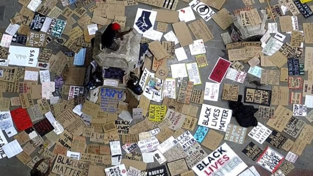 Decolonizzare lo Spazio Pubblico