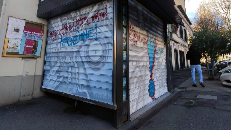 Alfabeto Urbano: lingua italiana & Urban Art fuori dalle edicole di Firenze