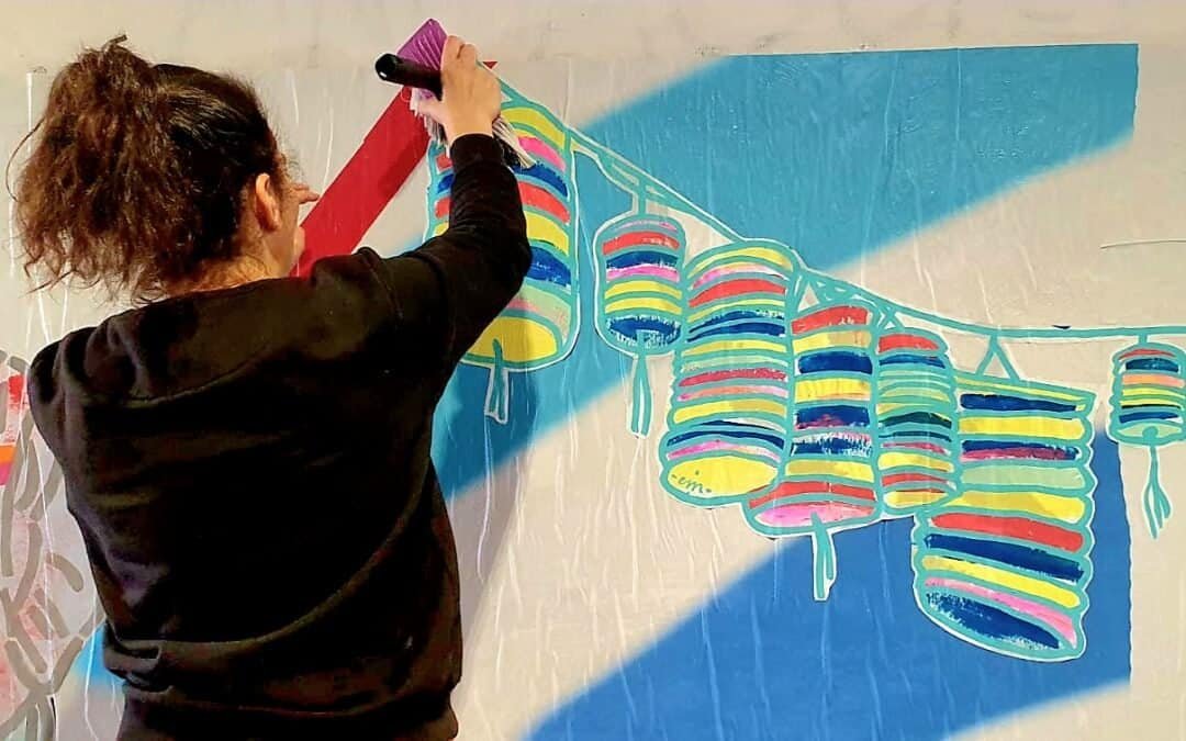 L’opera poliglotta di Coquelicot Mafille in via Padova a Milano