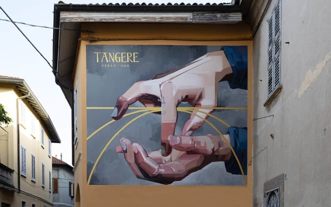 “La danza di San Michele” è la nuova opera di Basik nel centro storico di Paderno d’Adda