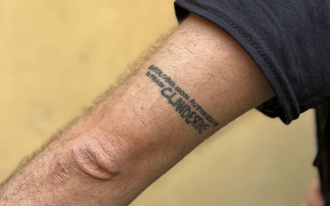 L’antologia non autorizzata di frasi clandestine di Caos