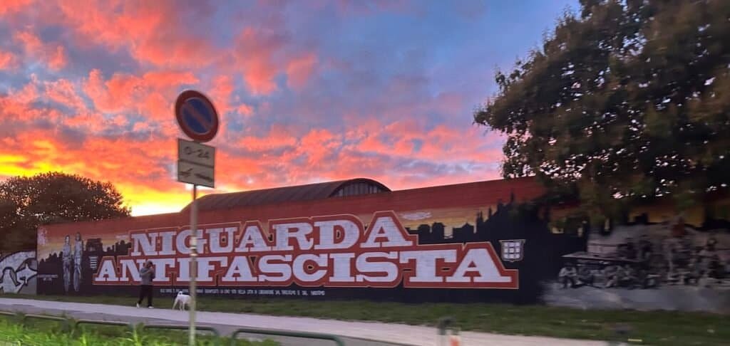 photo_6032652695812294551_y